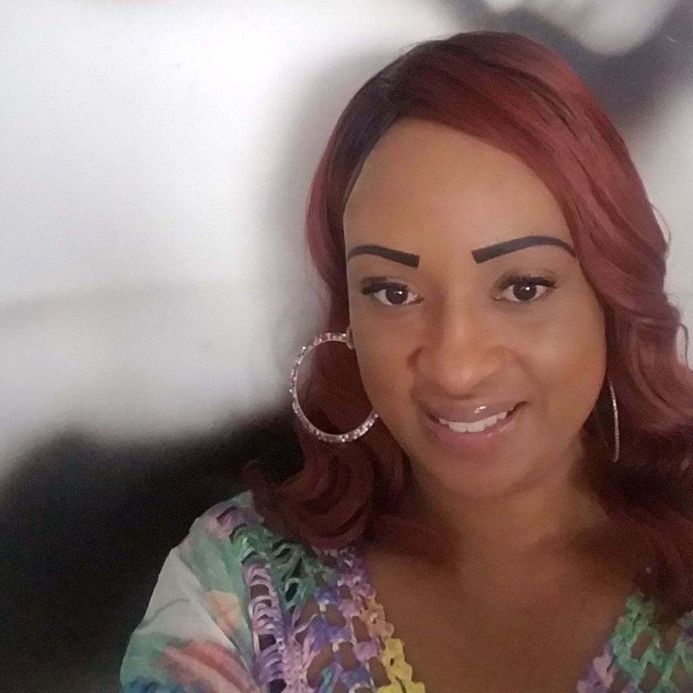 Meet your Posher, Earline